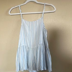 •NWOT H&M SHIRT•